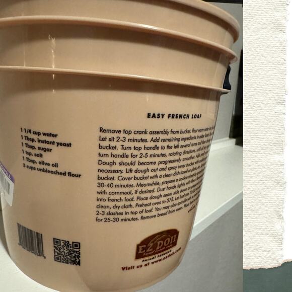 E-Z Doh Hand Crank Bread Dough Mixer – Classic Beige Bread Maker with Recipe - Picture 8 of 8